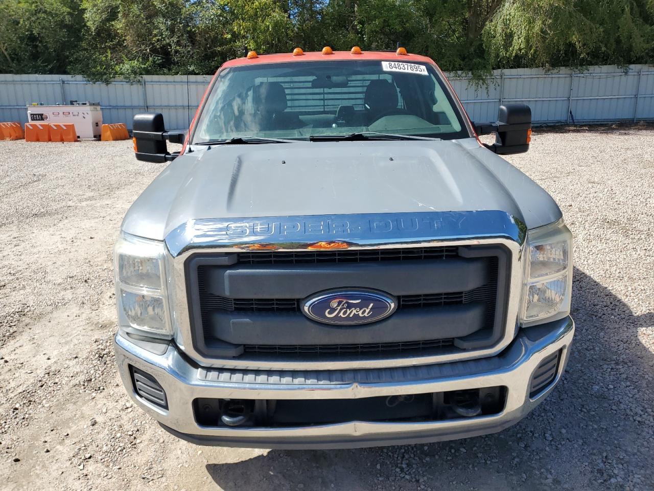 Ford F-250 Super Duty Image 3