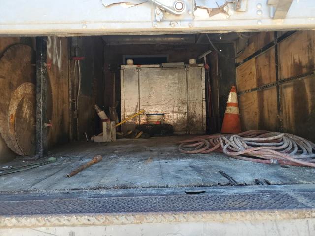 Ford F-550 Super Duty Image 8