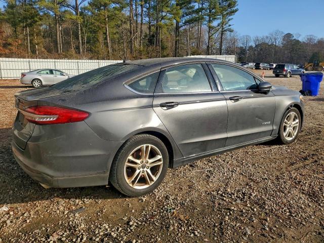 Ford Fusion Se Hybrid Image 7