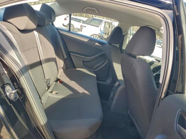 Volkswagen Jetta Se Image 4