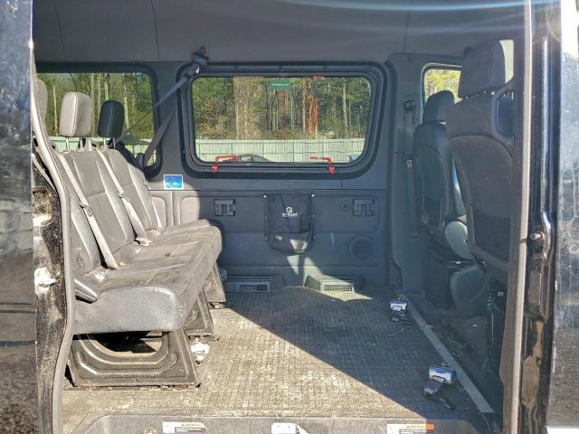 Mercedes-Benz Sprinter 2500/3500 Image 11