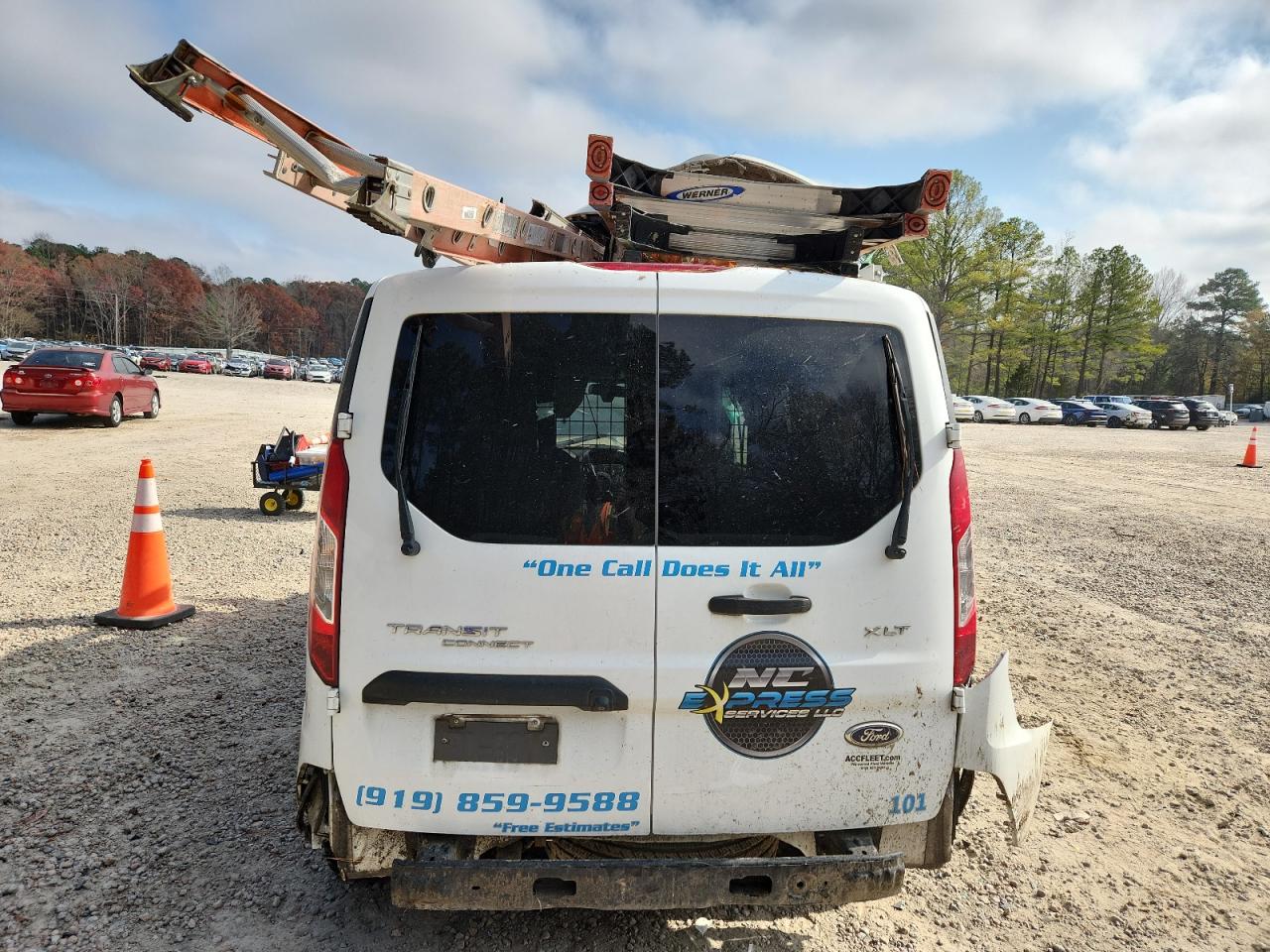 Ford Transit Xlt Image 5