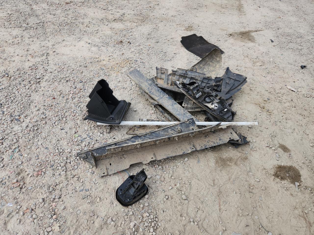 Ford Transit Xlt Image 12