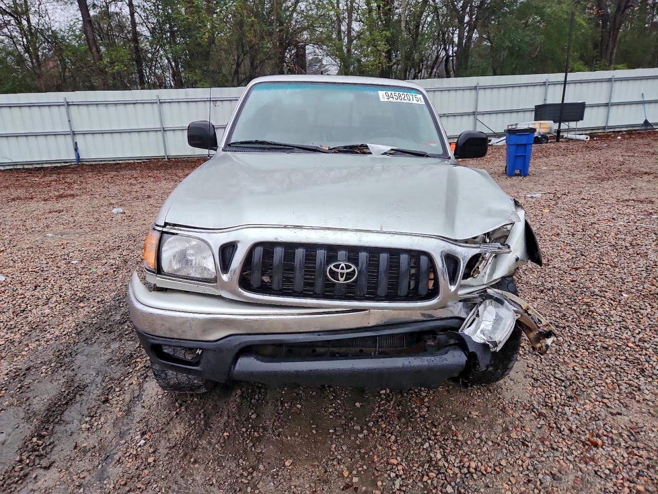 Toyota Tacoma Xtracab Image 4