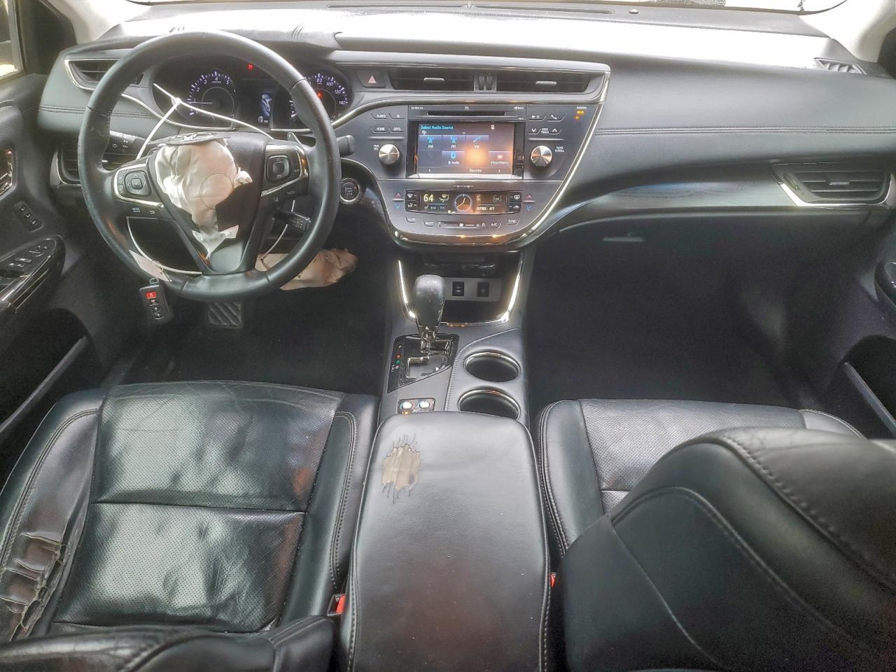 Toyota Avalon Xle Image 8