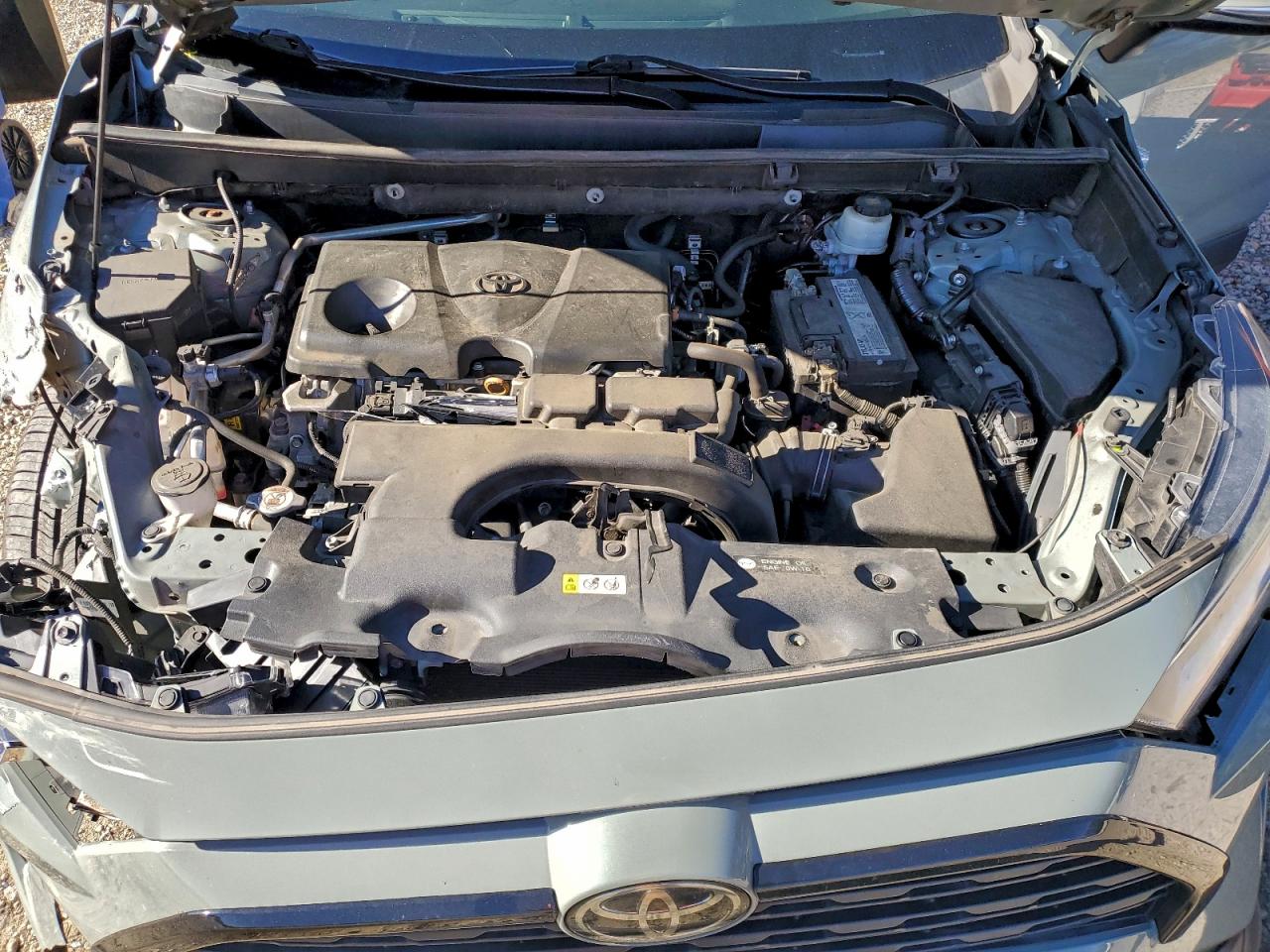 Toyota RAV4 Xle Image 12