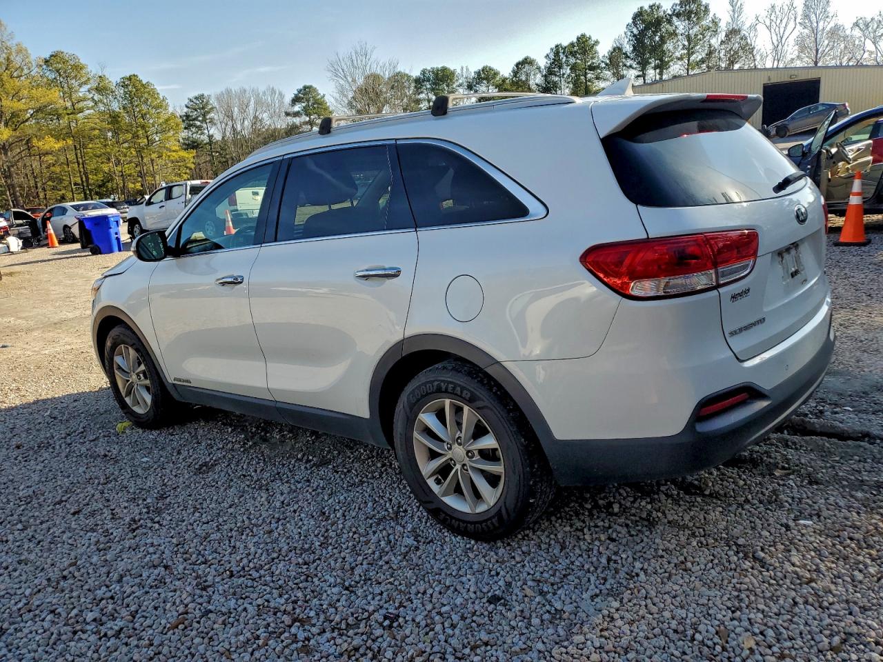 Kia Sorento Lx Image 4