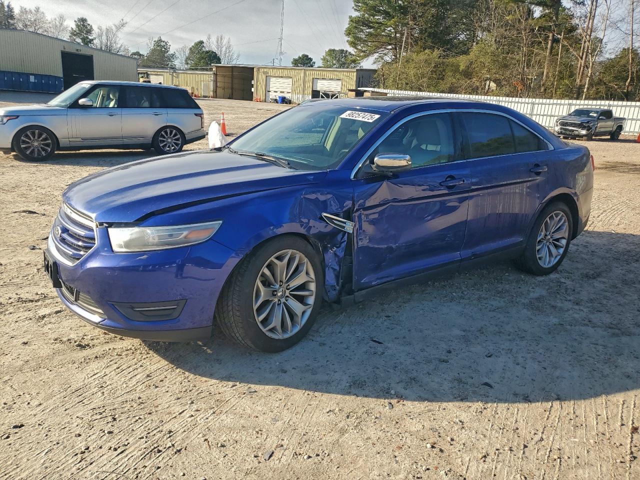 Ford Taurus Limited Image 1