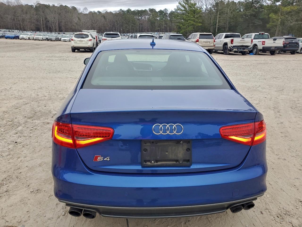 Audi S4 Premium Plus Image 11