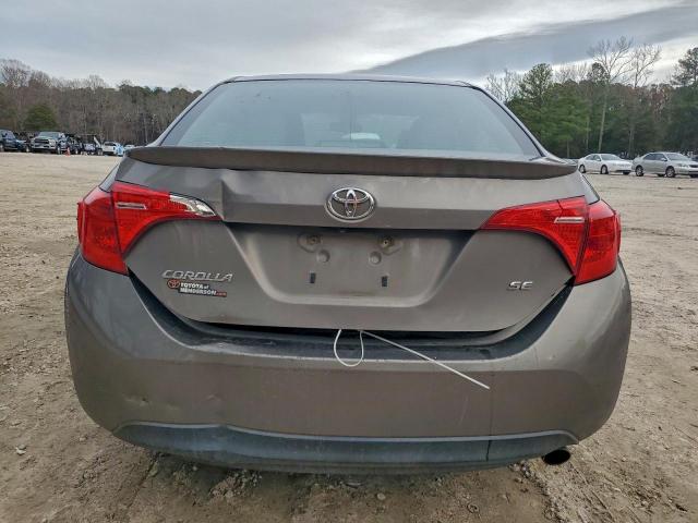 Toyota Corolla L Image 7