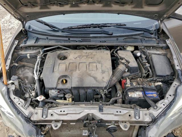 Toyota Corolla L Image 6