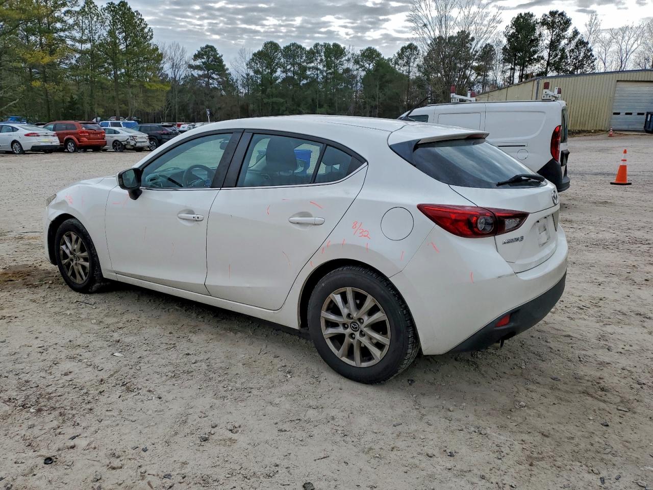 Mazda 3 Touring Image 9