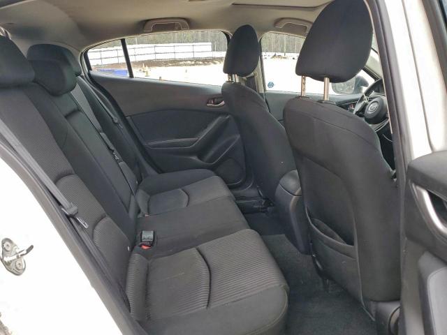 Mazda 3 Touring Image 5