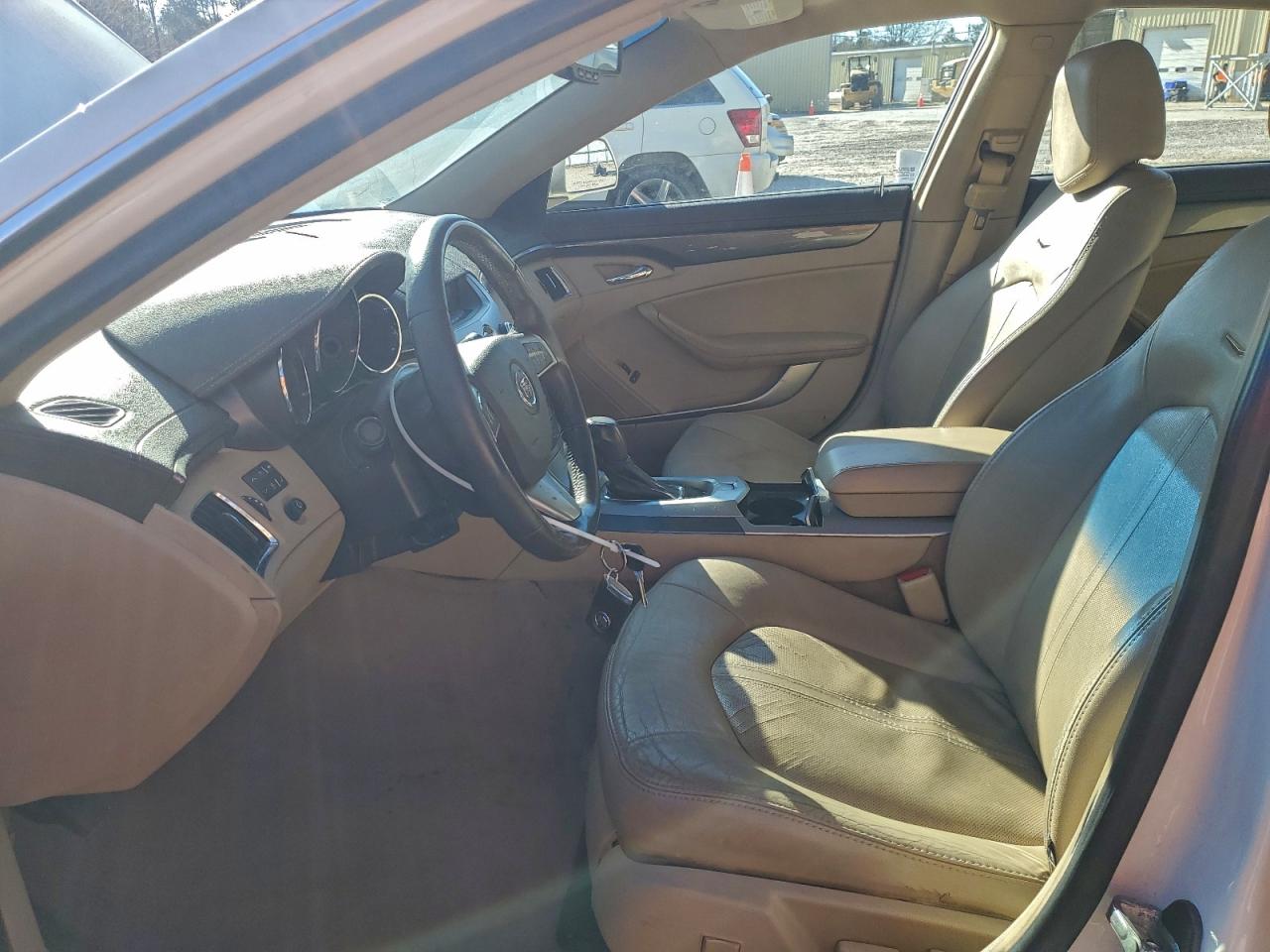 Cadillac CTS Luxury Collection Image 3