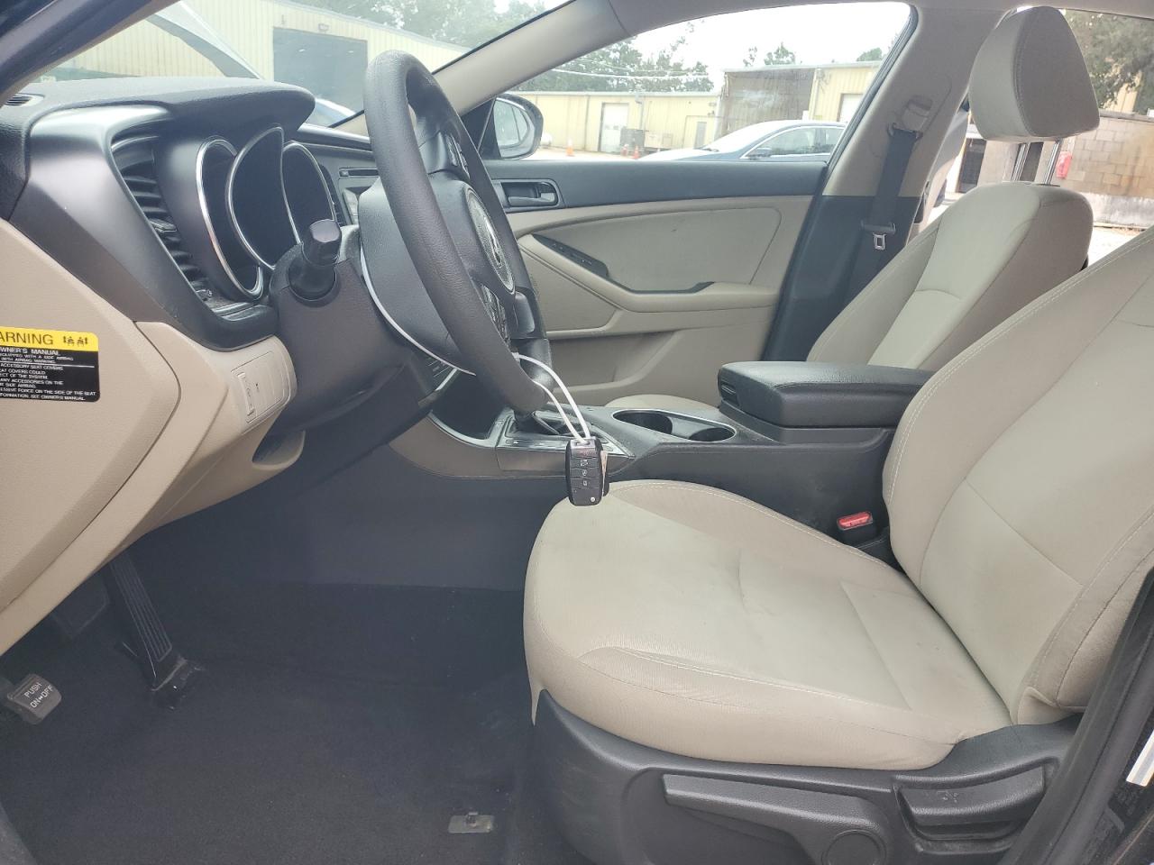 Kia Optima Lx Image 4