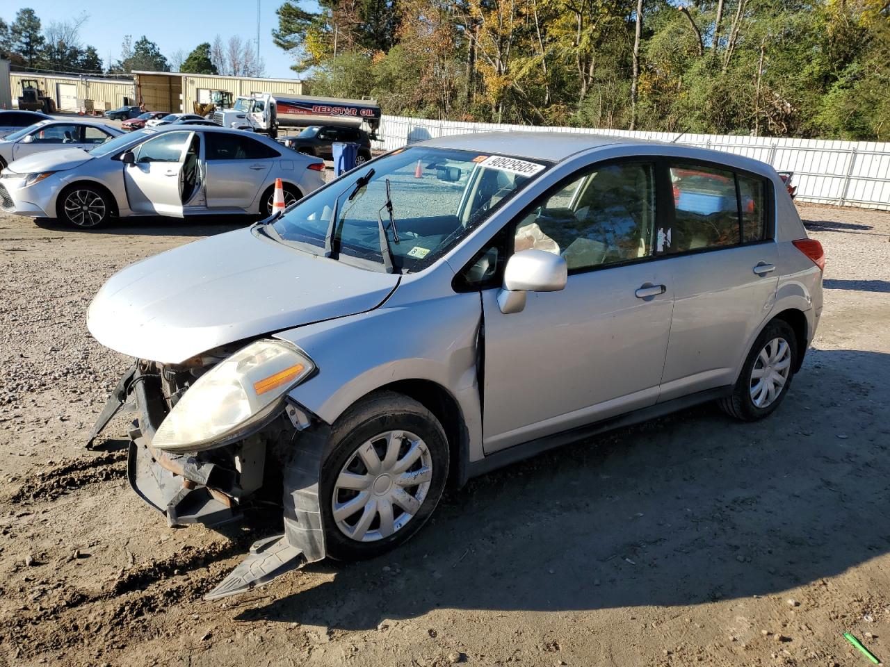 Nissan Versa S Image 1