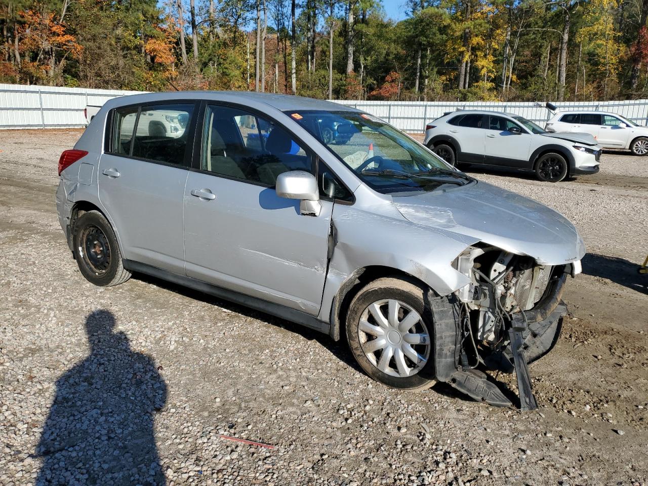 Nissan Versa S Image 7