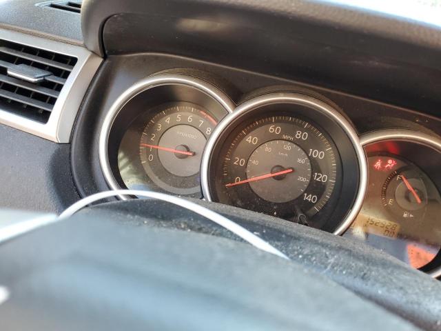 Nissan Versa S Image 8