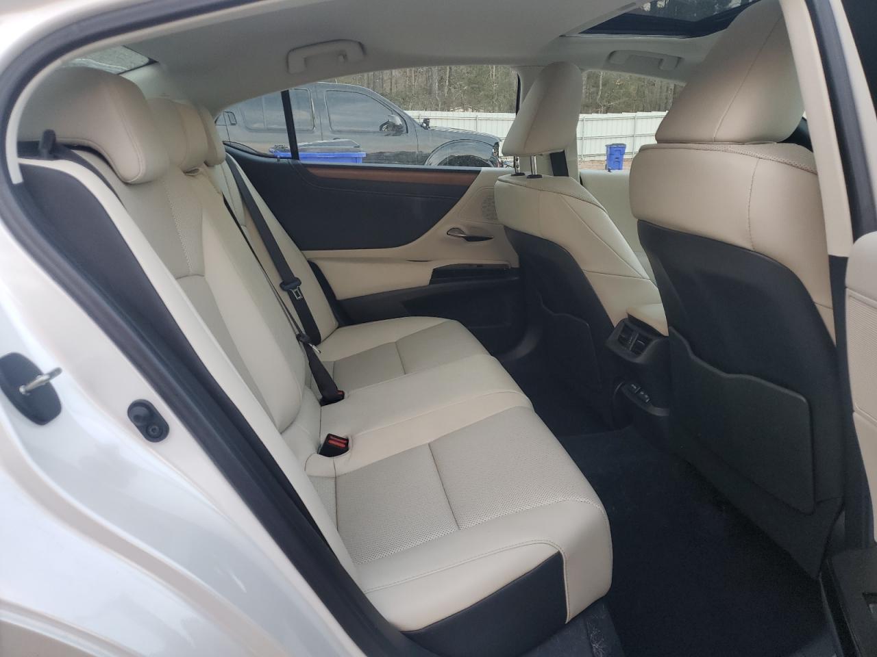 Lexus Es 350 Base Image 7