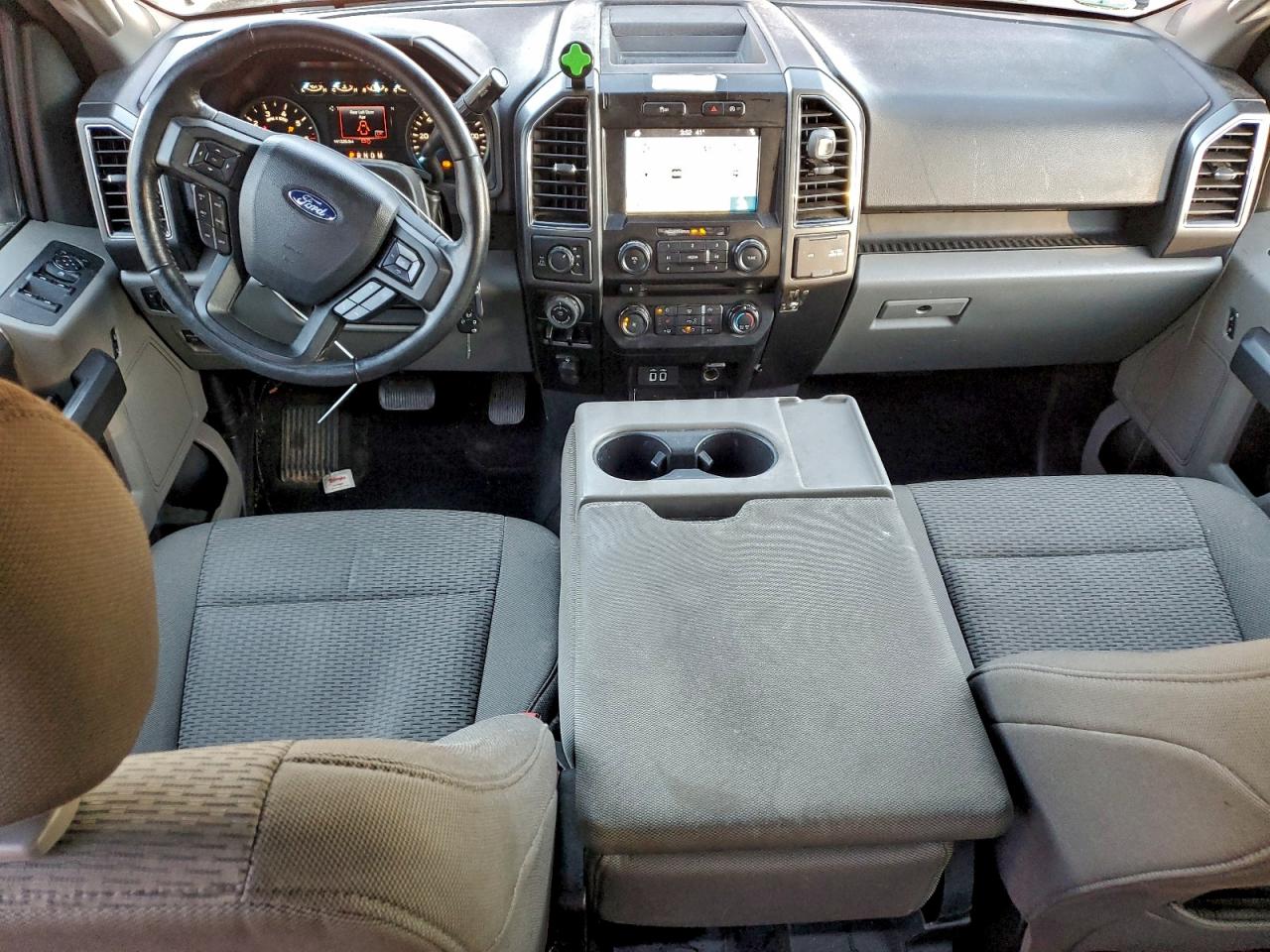 Ford F-150 Supercrew Image 9