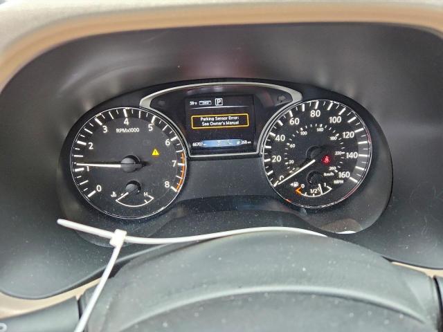 Nissan Pathfinder S Image 4