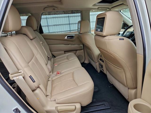 Nissan Pathfinder S Image 10