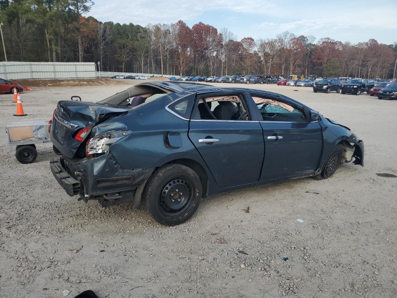 Nissan Sentra S Image 9