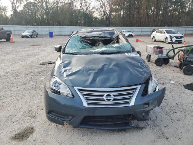 Nissan Sentra S Image 2