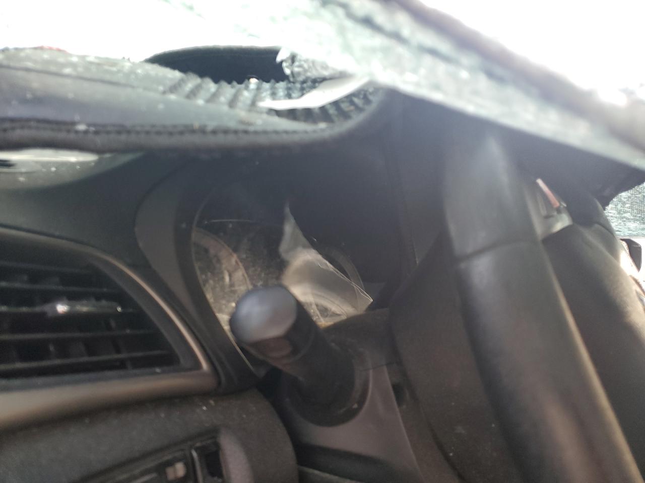 Nissan Sentra S Image 7