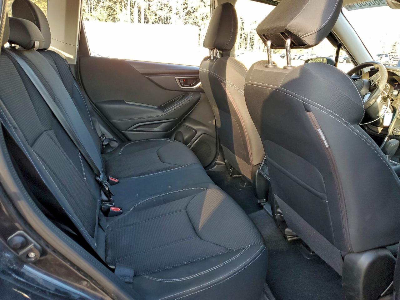 Subaru Forester Image 8