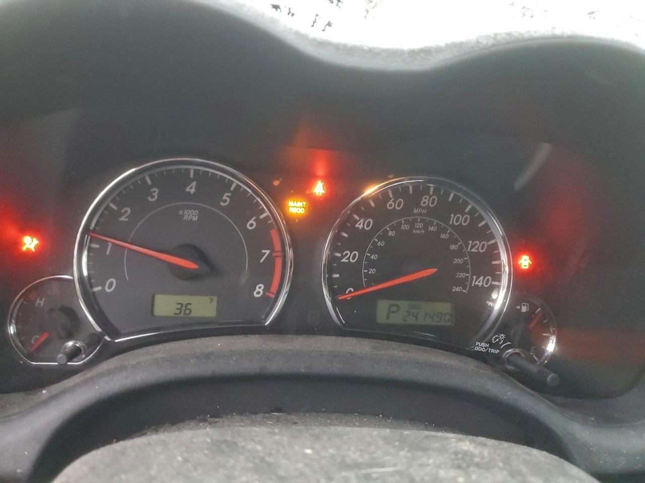 Toyota Corolla Base Image 7