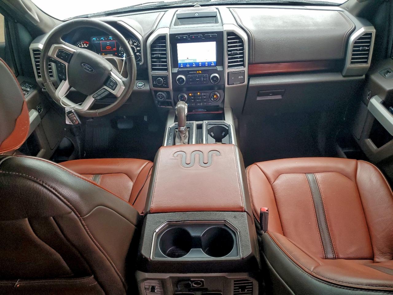 Ford F-150 Supercrew Image 11