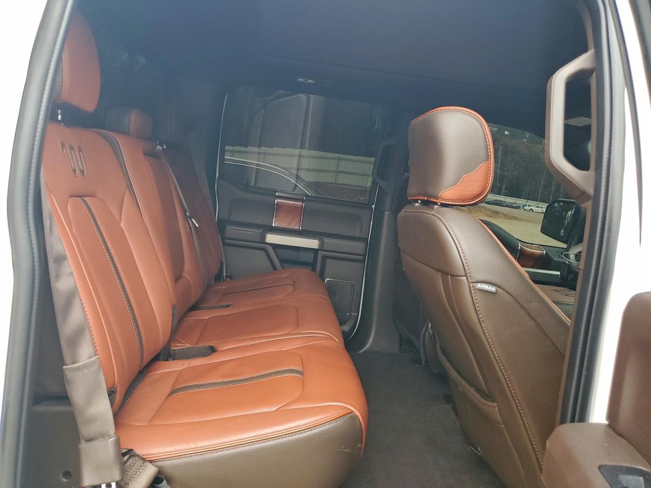 Ford F-150 Supercrew Image 12