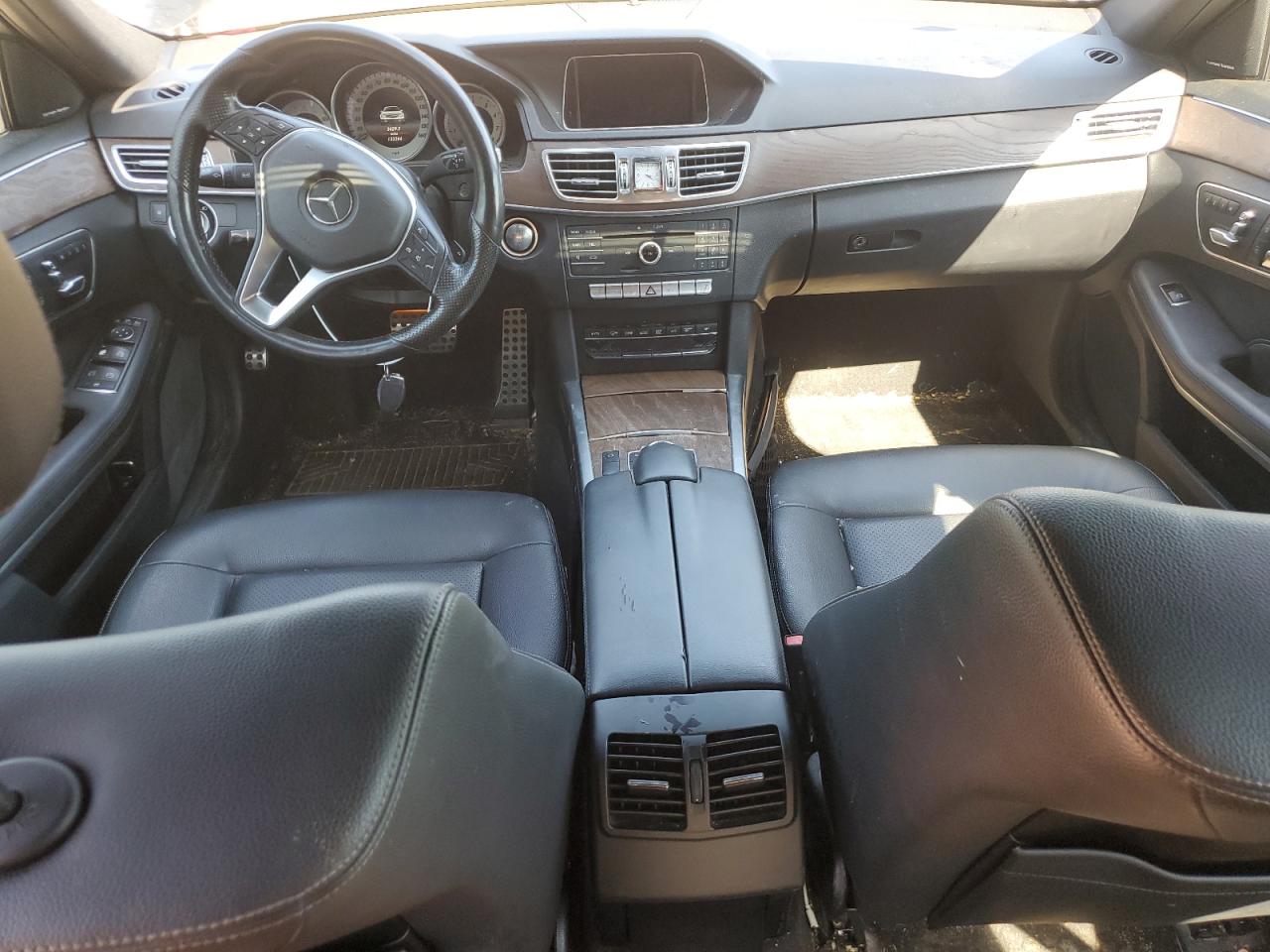 Mercedes-Benz E-Class 350 4matic Image 13