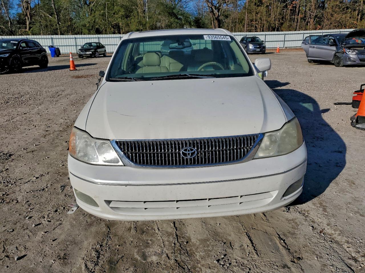 Toyota Avalon Xl Image 2