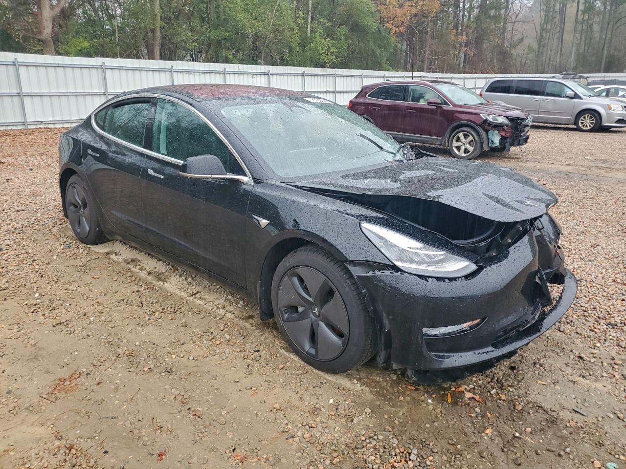 Tesla Model 3 Image 2
