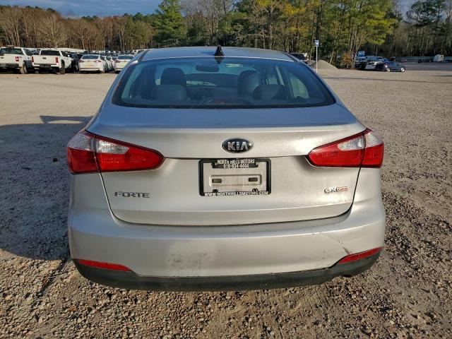 Kia Forte Ex Image 12