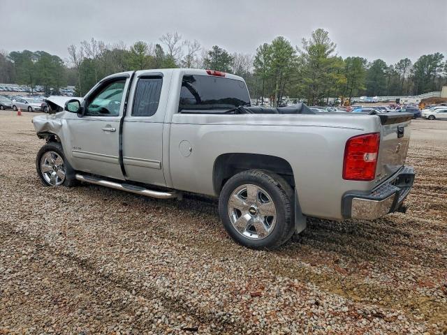 Chevrolet Silverado C1500 Ltz Image 10