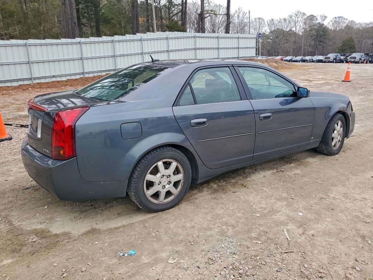 Cadillac CTS Image 4