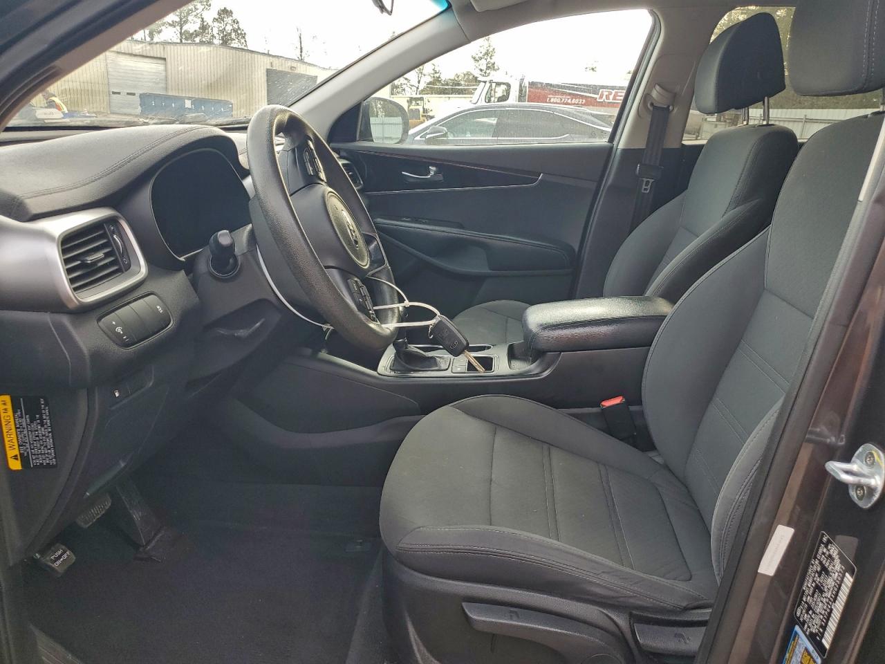 Kia Sorento Lx Image 5