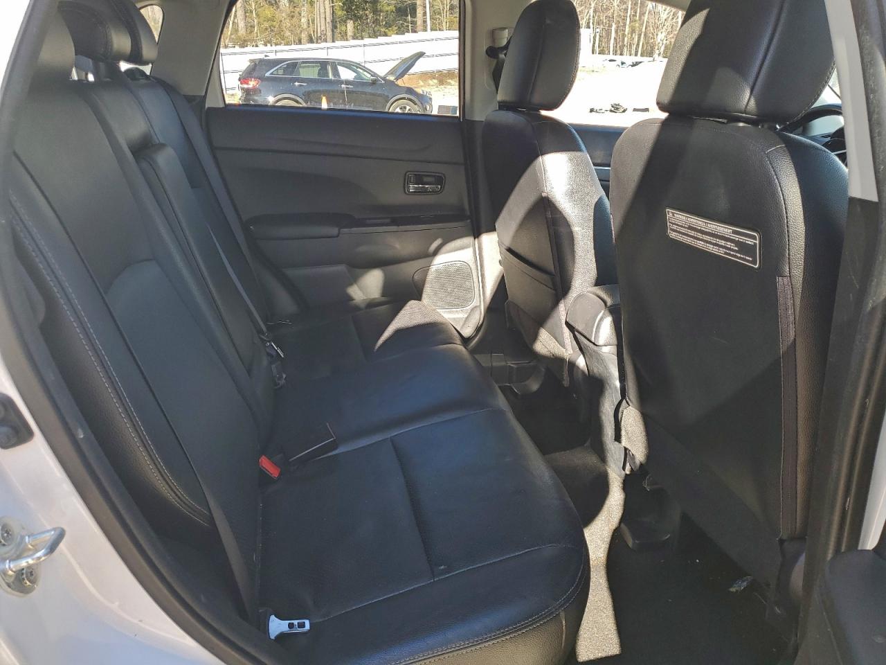 Mitsubishi Outlander Sel Image 5