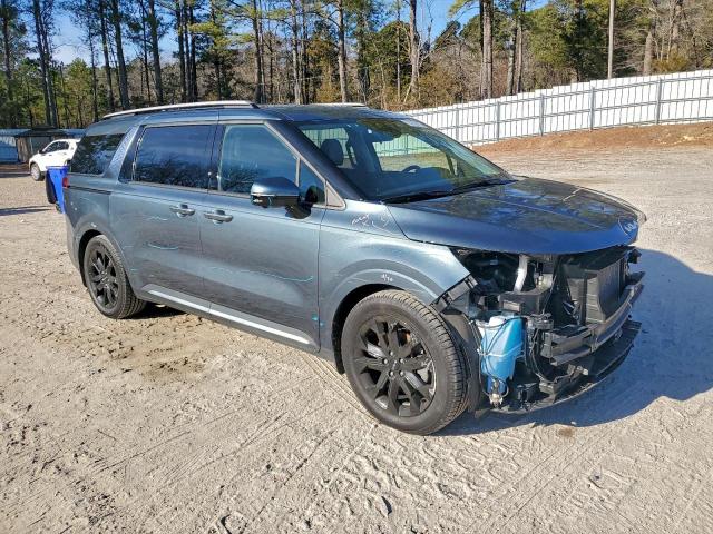 Kia Carnival Sx Prestige Image 2
