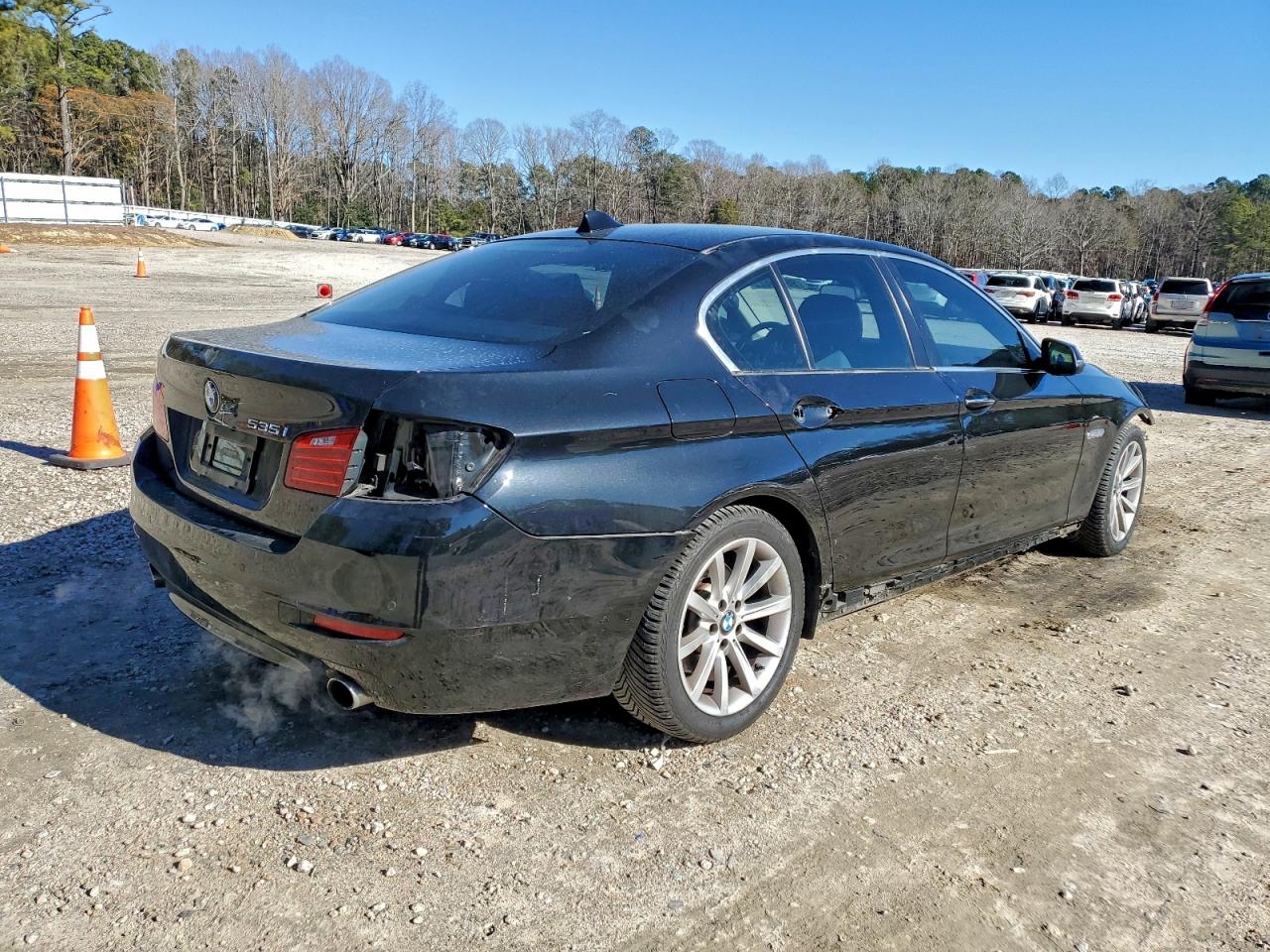 BMW 5 Series I Image 10