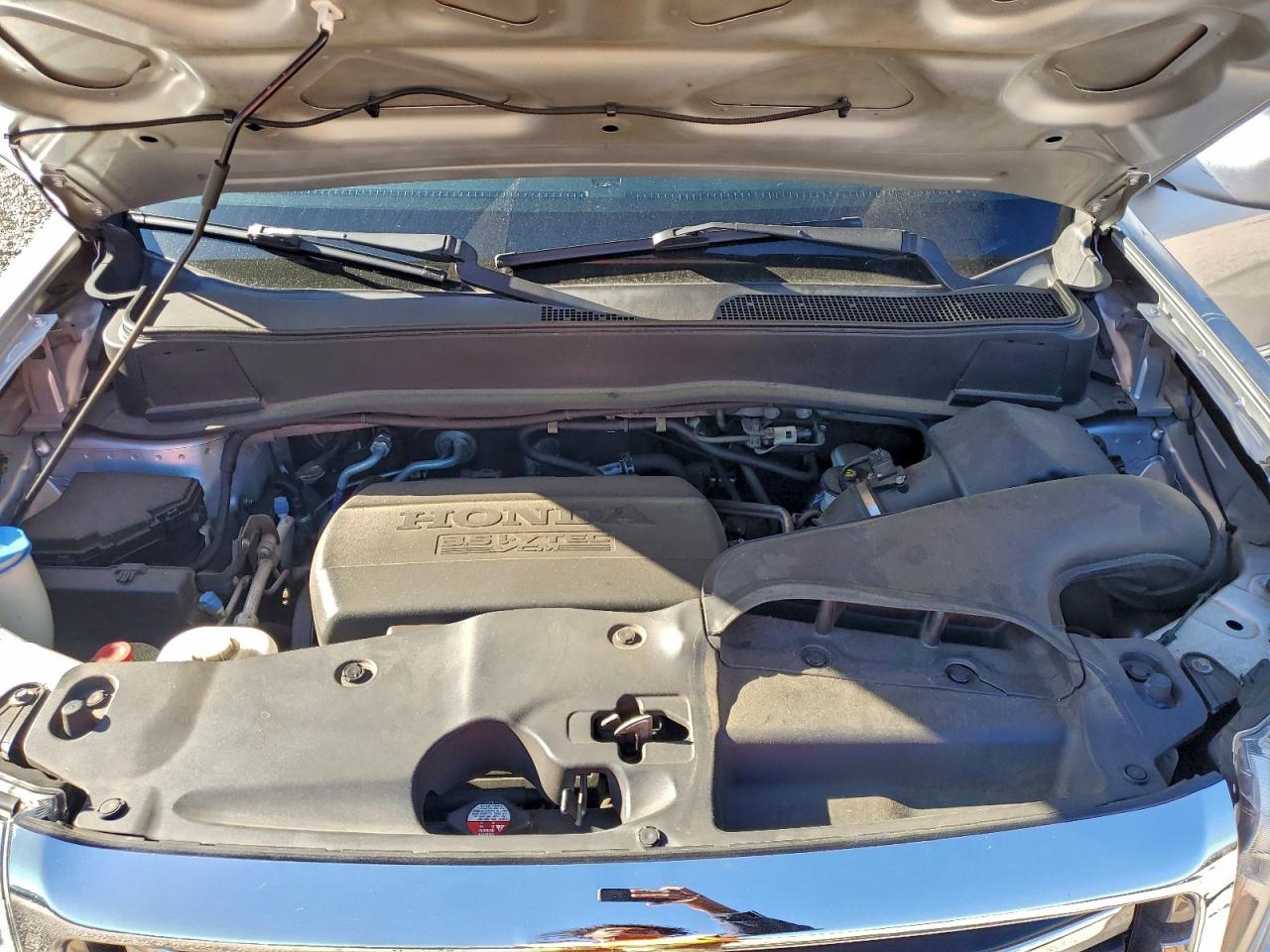 Honda Pilot Touring Image 6