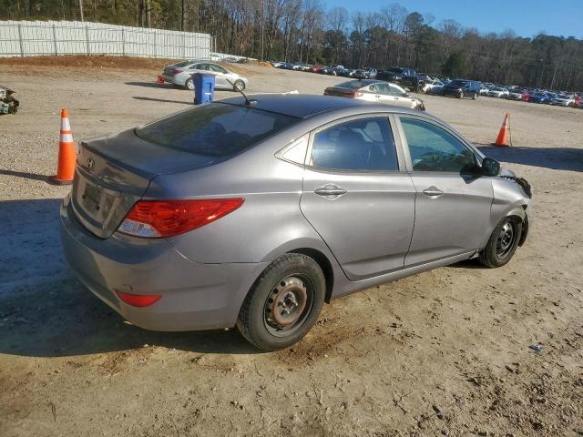 Hyundai ACCENT Gls Image 10