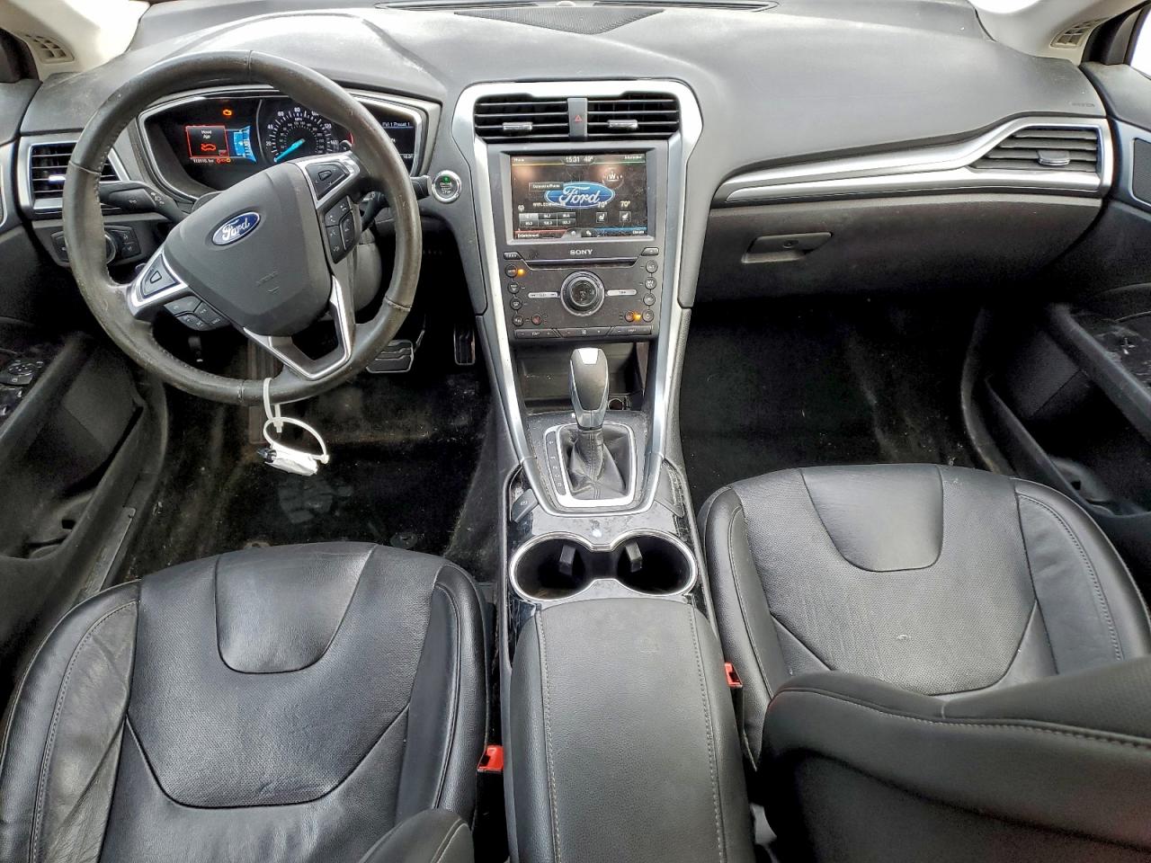 Ford Fusion Titanium Image 5