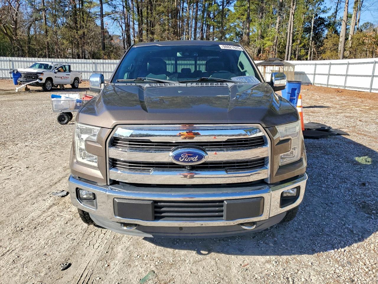 Ford F-150 Supercrew Image 10