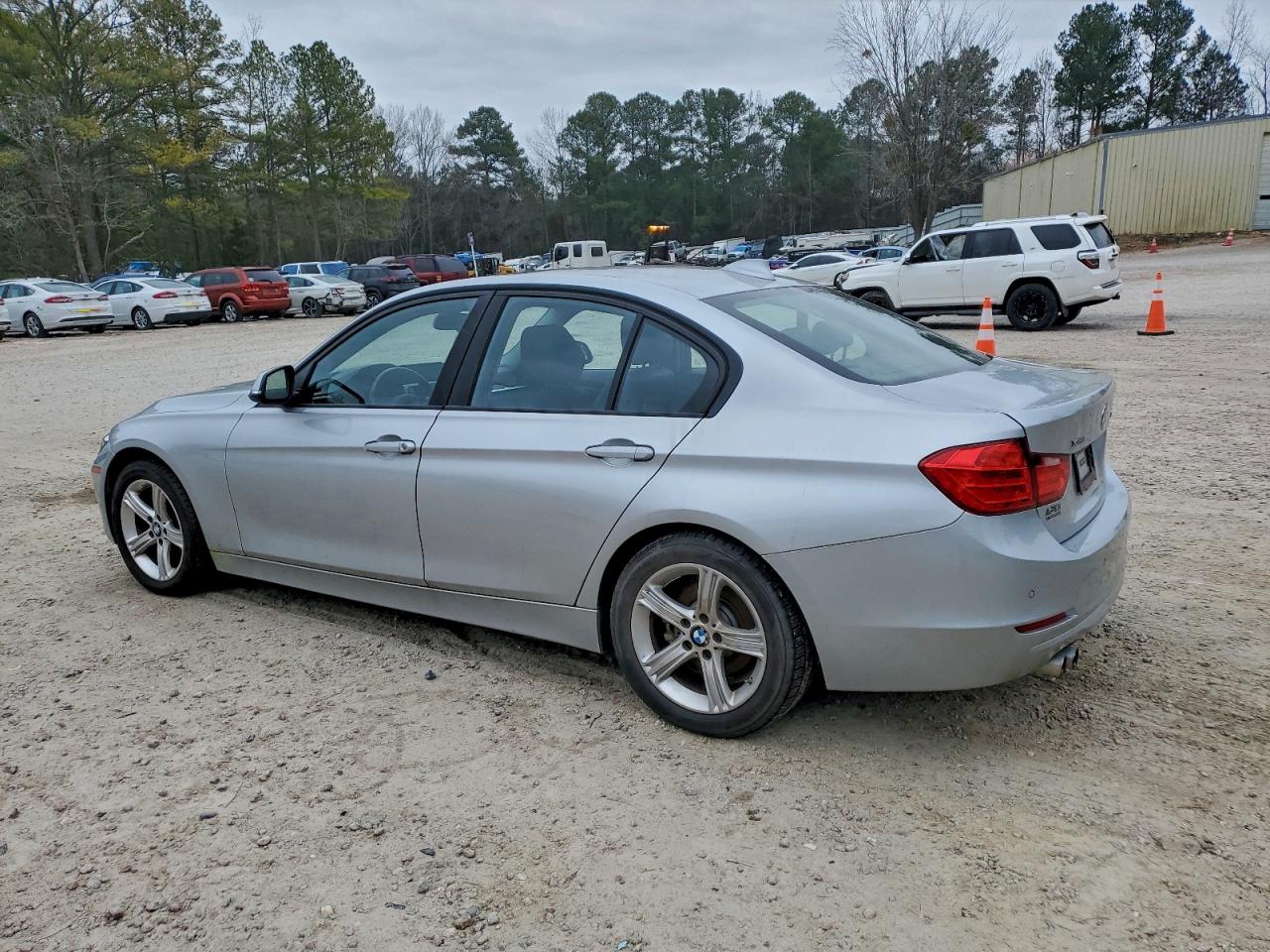 BMW 3 Series Xi Image 10