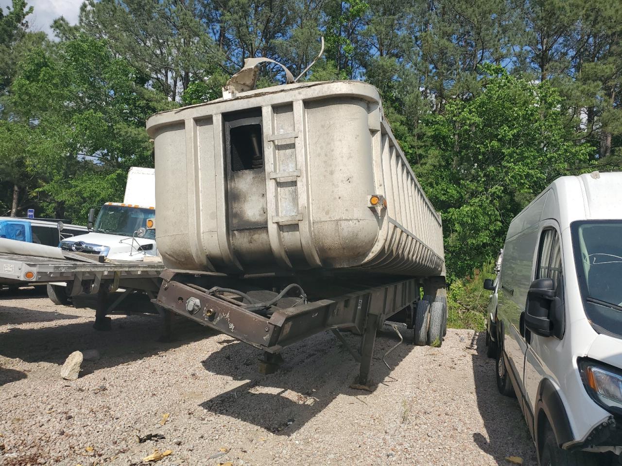Fruehauf Trailer Image 6
