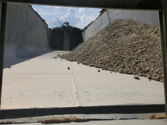 Fruehauf Trailer Image 3